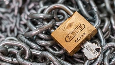 Opole Lubelskie: Włamanie do remizy strażackiej OSP. Przestępca dobrze znał to miejsce