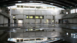 Hala już przykryta, jej dach waży ponad 800 ton [zdjęcia]