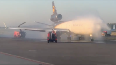 Awaryjne lądowania w Lublinie. Pożar na Okęciu (film)