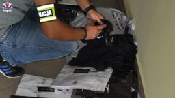 Ubrania prawie oryginalne. Sprzedawcy zatrzymani