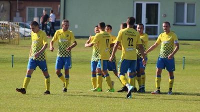 Piłkarze Agrosu Suchawa mieli bardzo udany weekend – rozgromili Orła Srebrzyszcze aż 8:2

