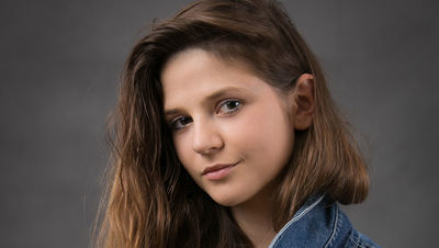 Jeszcze kilka lat temu, swoboda przed kamerą była dla mnie ogromnym wyzwaniem. A dzisiaj bywa że zapominam o jej istnieniu - Monika Mielnicka.