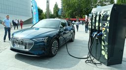 Elektryczna rewolucja na drogach [zdjęcia]