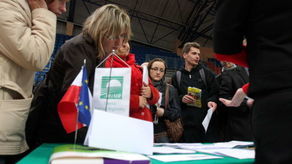 Oferty dla uczniów i studentów. Wkrótce rozpoczną się Targi Pracy na WSPA