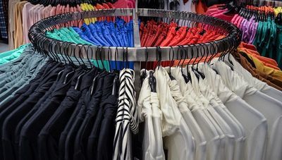 Popularna marka odzieżowa znika z Polski. Po 23 latach