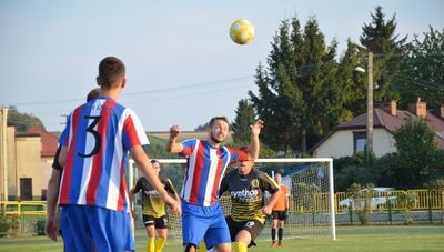 Mimo strzelenia dwóch goli Michał Gałka z Ruchu Izbica musiał przełknąć gorycz porażki
