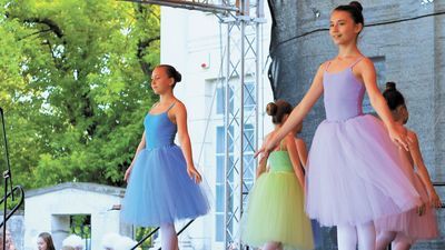 Uczestnictwo w zajęciach oferowanych przez POK dla dużych rodzin od października będzie znacznie tańsze. O tym, jak wyrobić karty można dowiedzieć się puławskim Ratuszu lub na stronie resortu rodziny