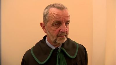 Eksperci z Lublina: Nie da się odczytać uszkodzonej płyty z akt ws. wypadku Beaty Szydło