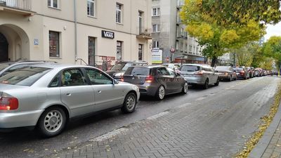 Wrócili studenci, wróciły korki na ulice Lublina. Duże opóźnienia komunikacji miejskiej