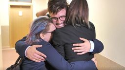 Marsz Równości może przejść ulicami Lublina. Sąd uwzględnił odwołanie, ale prezydent Żuk się odwoła [wideo]