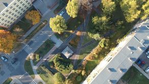 Cena wywoławcza skweru o powierzchni 0,18 ha była ustalona na 2 mln zł