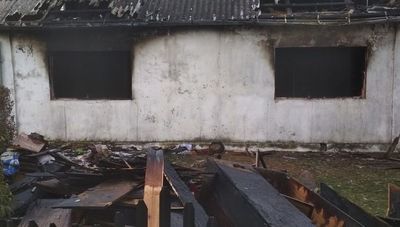 Tragiczny pożar. Mężczyźnie udało się uciec, kobieta została w środku