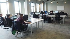 Billennium S.A. specjalizuje się w rozwoju i wdrażaniu nowych produktów i rozwiązań IT, które pomagają w optymalizacji i automatyzacji procesów biznesowych. Zatrudnia około 1000 doświadczonych specjalistów IT w 6 oddziałach w Polsce, a także w Indiach, Malezji i USA. W Lublinie znajduje się jej największe centrum usług (otwarte w kwietniu 2017 roku), w którym pracuje ponad 400 osób. Realizuje projekty dla firm z różnych branż, od finansów i bankowości, poprzez retail, telekomunikację, media, zdrowie, farmację, aż po transport i logistykę.