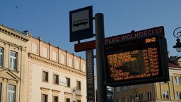 Smog w Lublinie. Elektroniczne tablice na przystankach pokażą nam, czym oddychamy