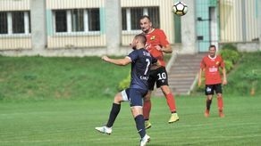 Marcin Utnicki (w czerwonym stroju) i jego koledzy przeżywają trudny okres