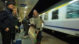 Długi weekend z tańszą jazdą w PKP Intercity