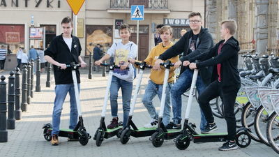 Elektryczne hulajnogi już na ulicach Lublina [cennik, jak korzystać]