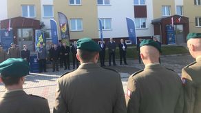 Żołnierze dostali mieszkania pod klucz. Muszą kupić tylko meble