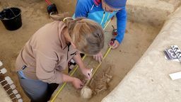 Wykopaliska zakończyły się dopiero kilka dni temu. Teraz archeolodzy oczekują na wyniki szczegółowych analiz antropologicznych, które mogą rzucić światło na przyczynę śmierci dzieci
