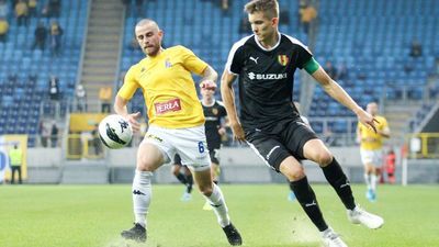 W tej rundzie Tomasz Swędrowski zdobył już trzy gole