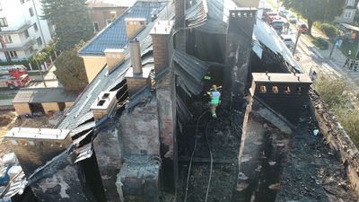 Odbudowa Domu Pomocy Społecznej im. Matki Teresy z Kalkuty musi się zakończyć najpóźniej we wrześniu przyszłego roku, a październik będzie zarezerwowany na odbiory techniczne
