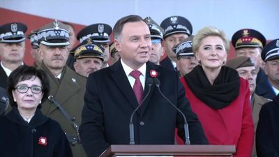 Narodowe Święto Niepodległości: "Ja to mam szczęście, że w tym momencie żyć mi przyszło w kraju nad Wisłą"