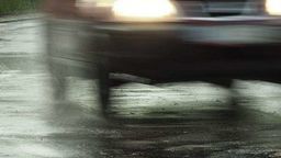 Uwaga na drogach. Jest ślisko