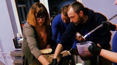 "Nie gotuj się na wojnę, gotuj zupę!" 11 listopada zaprosili do stołu [wideo, zdjęcia]