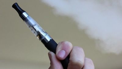 E-papierosy – groźna moda wśród dzieci