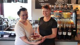 Emilia Truszcz i Agnieszka Szcześniak ze spółdzielni socjalnej Ósmesmake w niedzielę zapraszają do Próba Cafe na spotkanie wokół kuchni roślinnej