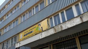 Po sprywatyzowaniu zakłady popadły w długi, które doprowadziły przedsiębiorstwo do upadłości