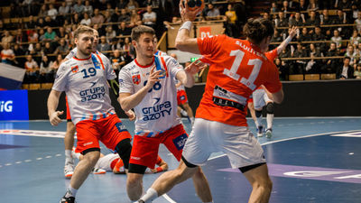 Po słabym występie w Zabrzu kibice Azotów liczą na rehabilitację w meczu z Gwardią Opole