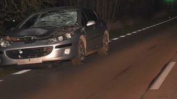 Śmiertelny wypadek na drodze bez oświetlenia. Pieszej nie uchroniła nawet zapalona latarka