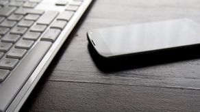 Myślał, że pomaga koleżance. Podał kod PIN