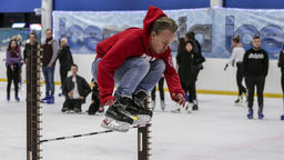 Zimowe szaleństwo na łyżwach. Grupa Ice Freestyle Lublin i ich goście na Icemanii [zdjęcia]