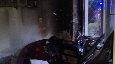 Lubelskie: Policjanci ugasili pożar i uratowali życie mężczyźnie