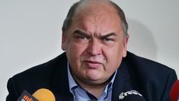 Prezydent miasta jest podatny na to, żeby robić ukłony w kierunku deweloperów – ocenia Piotr Gawryszczak, przewodniczący klubu radnych PiS