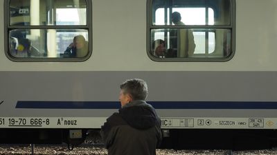 Pociągi z Lublina wróciły na trasę przez Puławy. Czy Radzyń Podlaski straci połączenia kolejowe?