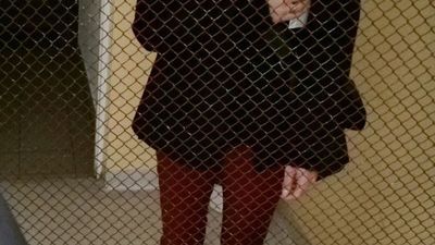 36-letnia kobieta uzbrojona w nóż groziła mężowi