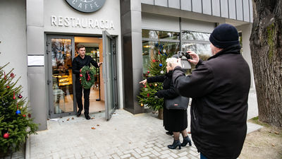 Kultowe miejsce w Zamościu znowu żyje. Byliśmy na otwarciu Parkowa Caffe [zdjęcia]
