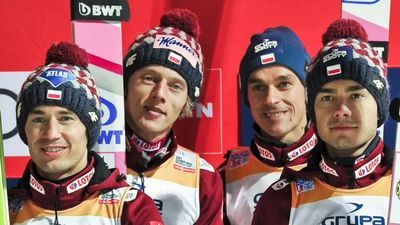 Skoki narciarskie. "Biało-Czerwoni" wygrywają w Klingenthal!