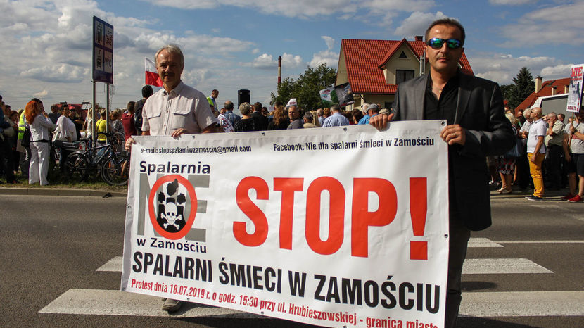W lipcu członkowie i sympatycy komitetu zorganizowali akcję protestacyjną i blokadę ul. Hrubieszowskiej.