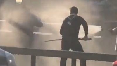 Pan Łukasz pomógł obezwładnić terrorystę z Londynu kłem narwala. Kim jest bohater z Polski?