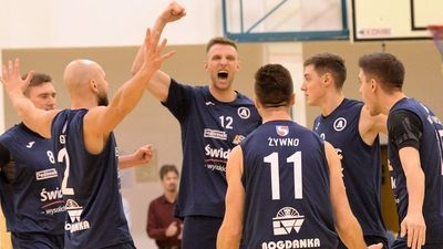 Neobus Niebylec – MKS Avia Świdnik 1:3. Umocnili się w fotelu lidera