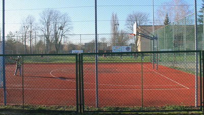 Teraz ze szkolnych boisk, poza zawodami, będą mogli korzystać jedynie uczniowie szkoły 