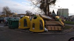 Warunkiem niskiej ceny za wywóz śmieci, jest segregowanie śmieci przez mieszkańców