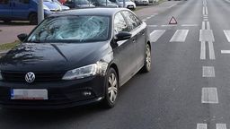 Pieszy poważnie ranny po potrąceniu na przejściu dla pieszych w Puławach