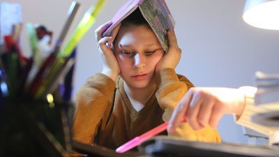 Korepetytorzy potrzebni od zaraz. Ósmoklasiści słabo wypadli na próbnym egzaminie i powtarzają cały materiał w ferie