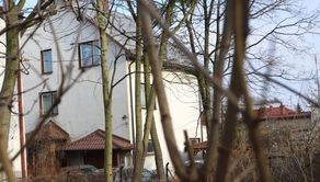 - To była spokojna rodzina z czwórką dzieci. Przeprowadzili się pół roku temu z Krasnegostawu - oceniają sąsiedzi.