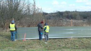 Lublin: Rośnie ogrodzenie wokół górek czechowskich. "Zgodnie z prawem grodzimy swoją własność"